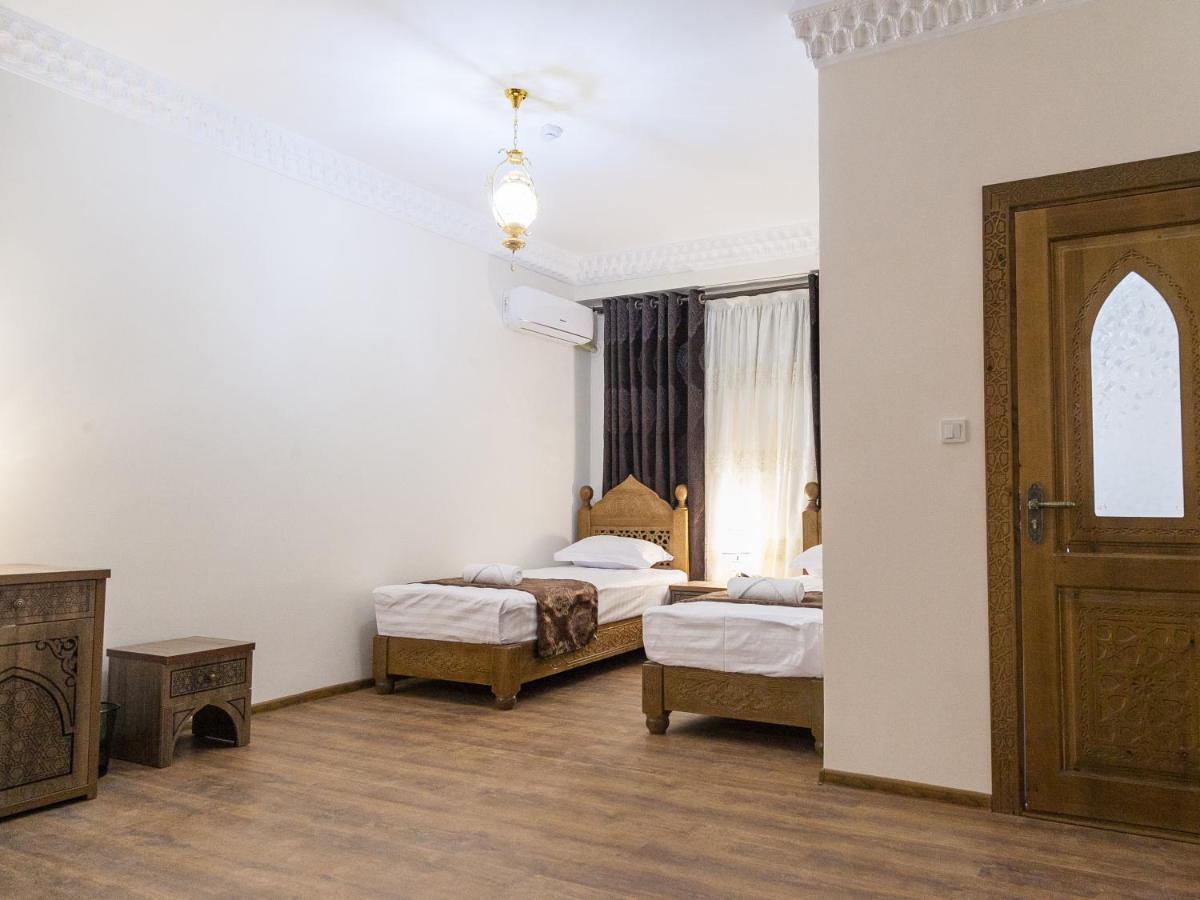 Royal Bukhara hotel Bagian luar foto