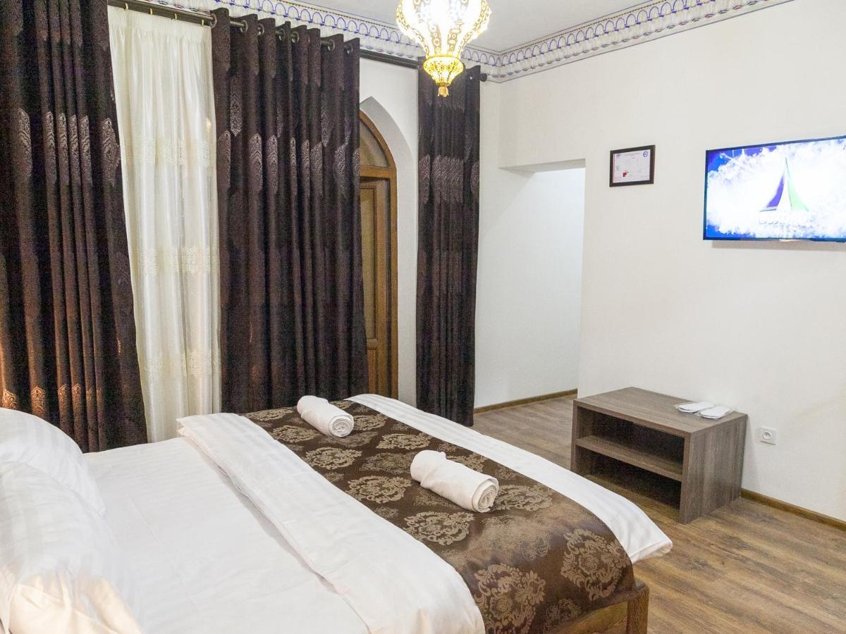 Royal Bukhara hotel Bagian luar foto