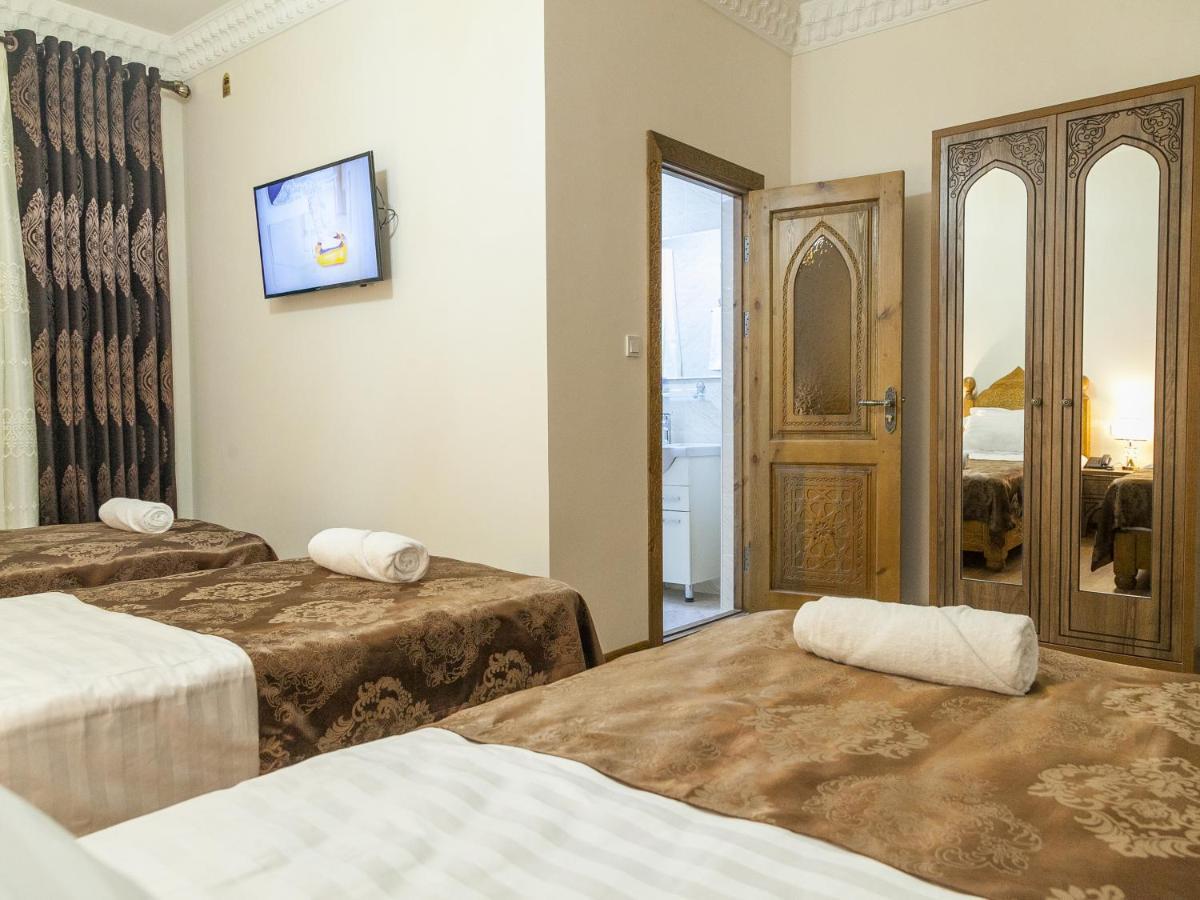 Royal Bukhara hotel Bagian luar foto