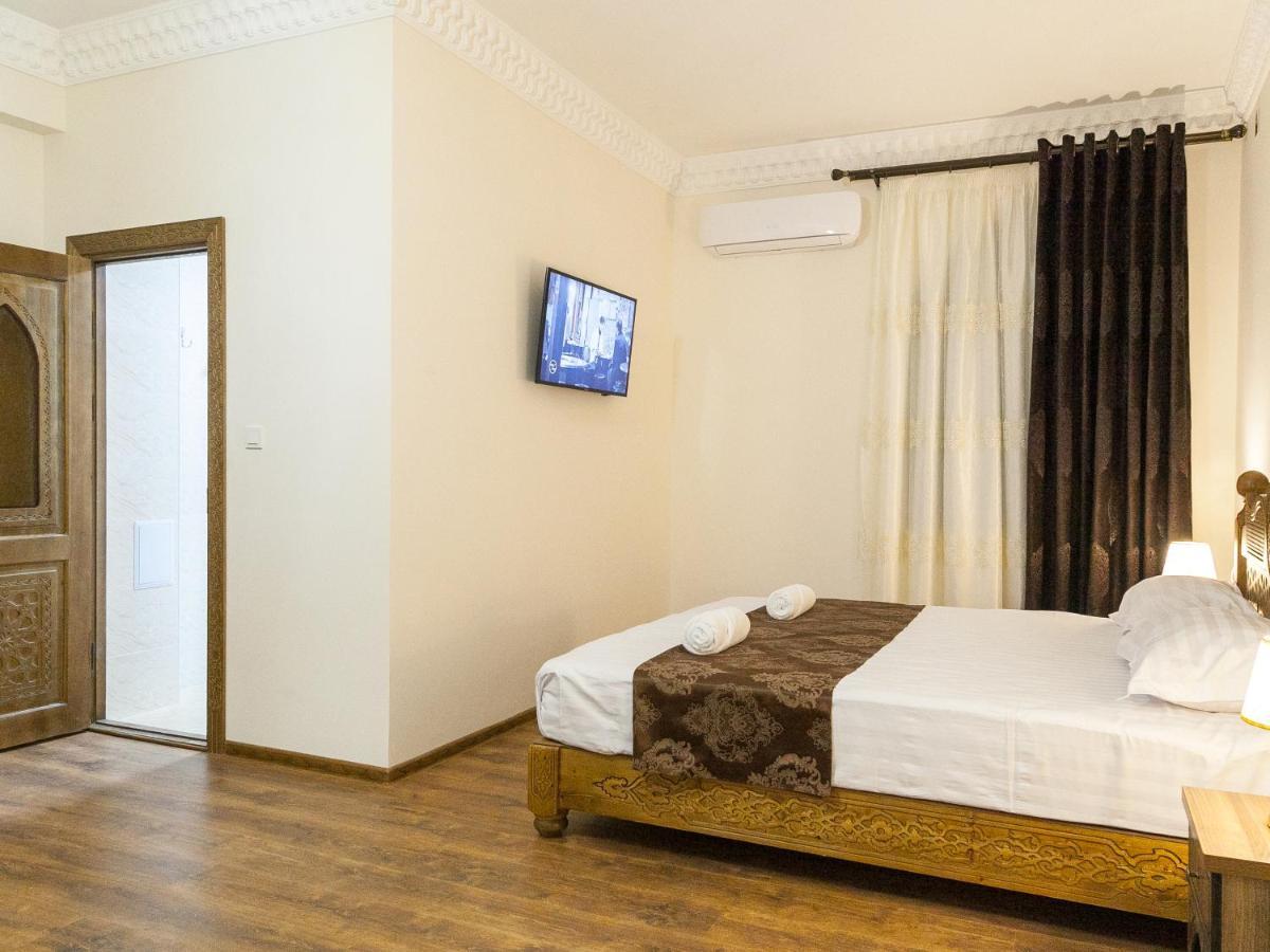 Royal Bukhara hotel Bagian luar foto