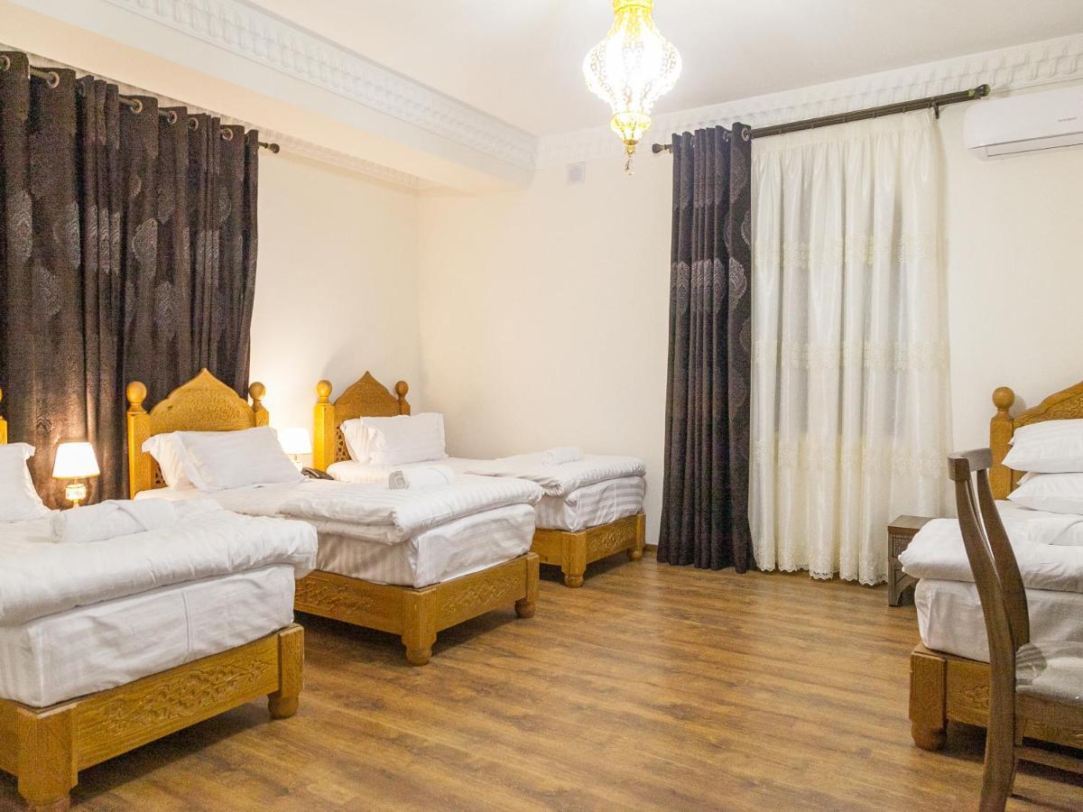Royal Bukhara hotel Bagian luar foto